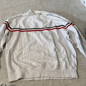 Brandy Melville crewneck